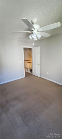 5913 Hidden Meadow Lane, Charlotte, NC 28269
