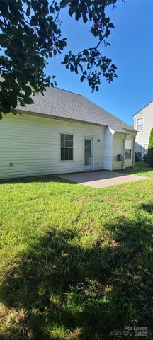 5913 Hidden Meadow Lane, Charlotte, NC 28269