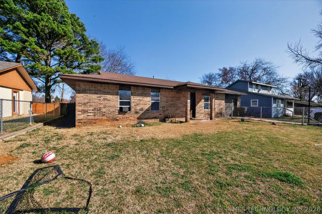 204 Umstead, Colbert, OK 74733