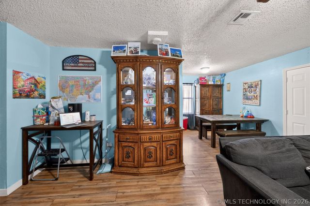 204 Umstead, Colbert, OK 74733