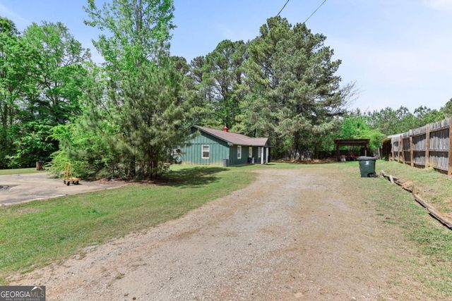 2014B BRADBURY Road, Grantville, GA 30220