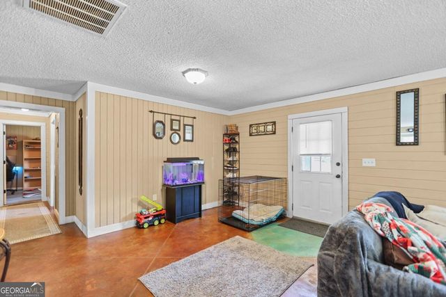 2014B BRADBURY Road, Grantville, GA 30220