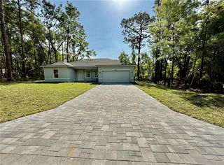 10651 N MATARO AVENUE, Citrus Springs, FL 34434