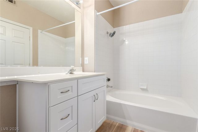 1830 North Buffalo Drive 2033, Las Vegas, NV 89128