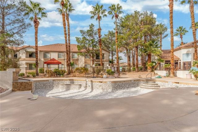 1830 North Buffalo Drive 2033, Las Vegas, NV 89128