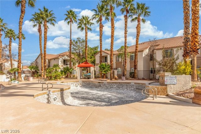 1830 North Buffalo Drive 2033, Las Vegas, NV 89128