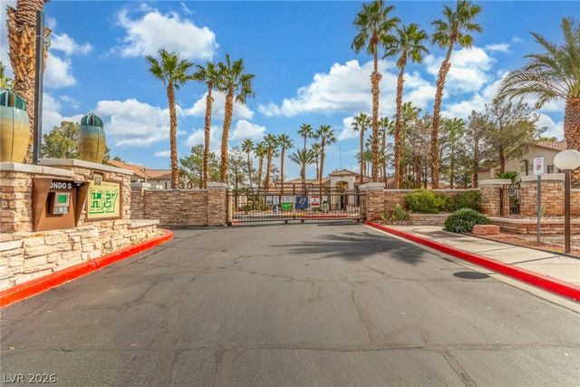 1830 North Buffalo Drive 2033, Las Vegas, NV 89128