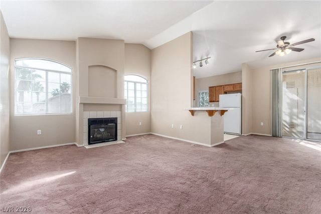 1830 North Buffalo Drive 2033, Las Vegas, NV 89128