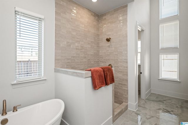 1000 BUTLER ROAD, Hoover, AL 35244