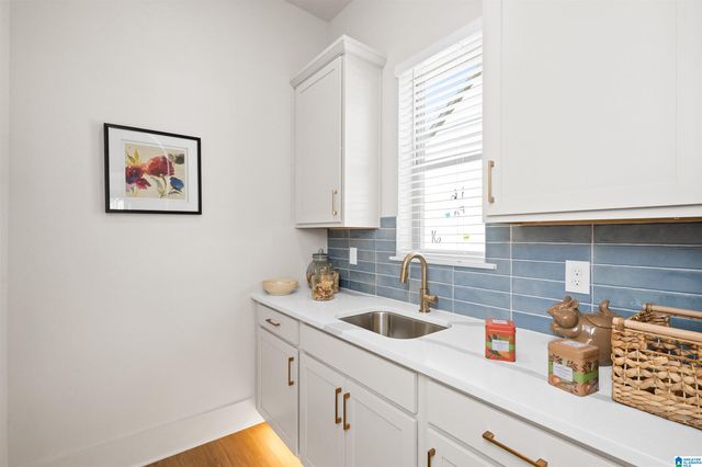 1000 BUTLER ROAD, Hoover, AL 35244