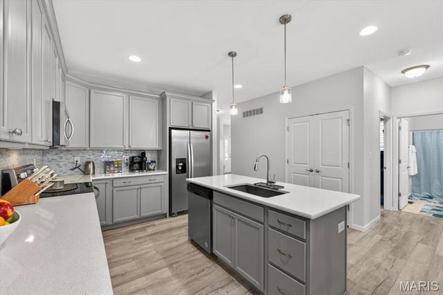 420 Copperfield Court, St Charles, MO 63301
