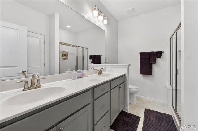 420 Copperfield Court, St Charles, MO 63301