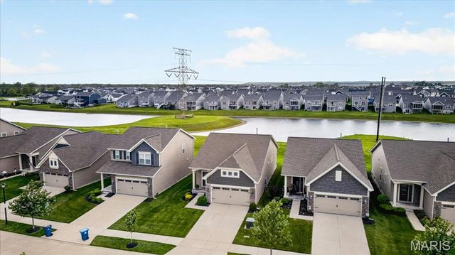 420 Copperfield Court, St Charles, MO 63301