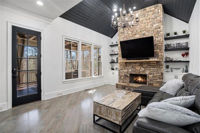 2885 Manor Bridge Drive, Alpharetta, GA 30004