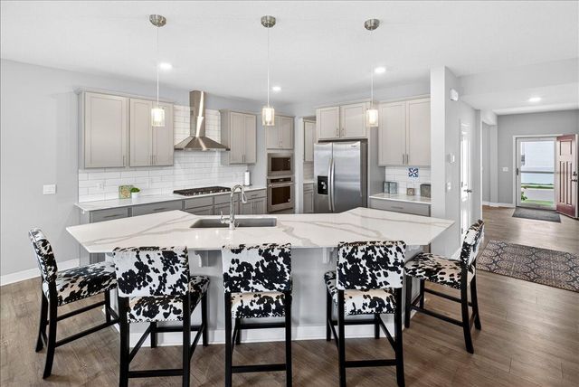 415 Prairie Rose Lane, Waconia, MN 55387