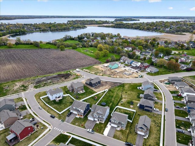 415 Prairie Rose Lane, Waconia, MN 55387