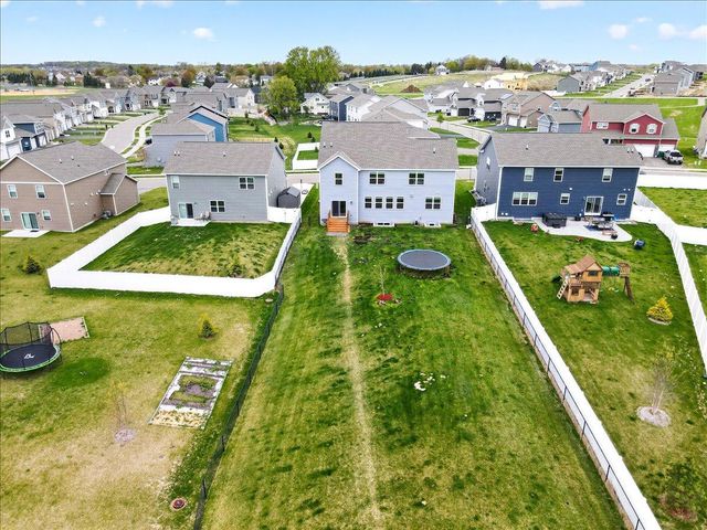415 Prairie Rose Lane, Waconia, MN 55387