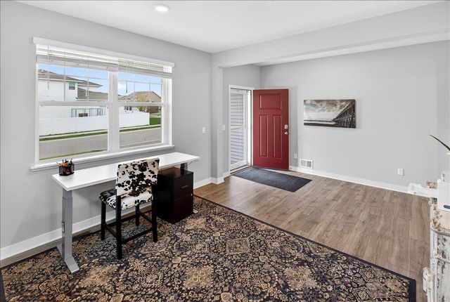 415 Prairie Rose Lane, Waconia, MN 55387