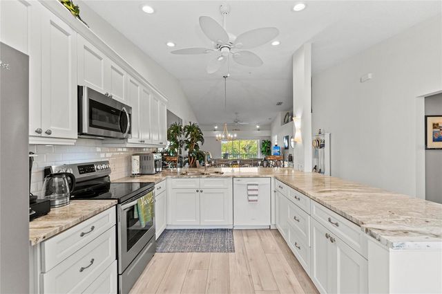 4639 CHAPEL HILL DRIVE 2925, Sarasota, FL 34238