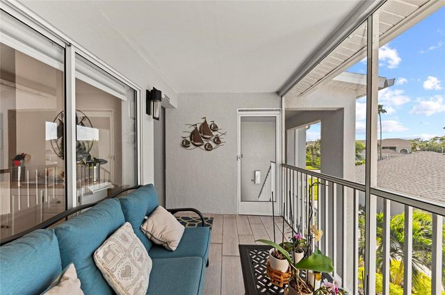 4639 CHAPEL HILL DRIVE 2925, Sarasota, FL 34238