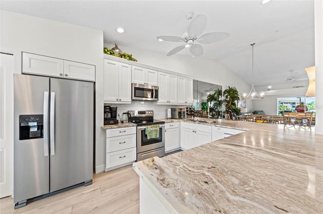 4639 CHAPEL HILL DRIVE 2925, Sarasota, FL 34238