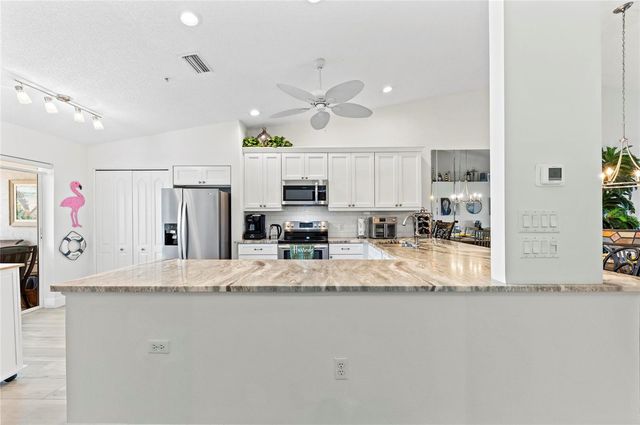 4639 CHAPEL HILL DRIVE 2925, Sarasota, FL 34238
