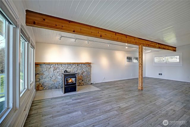 804 Sandstone Lane, Camano Island, WA 98282