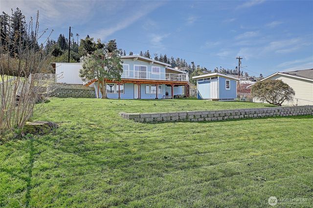 804 Sandstone Lane, Camano Island, WA 98282