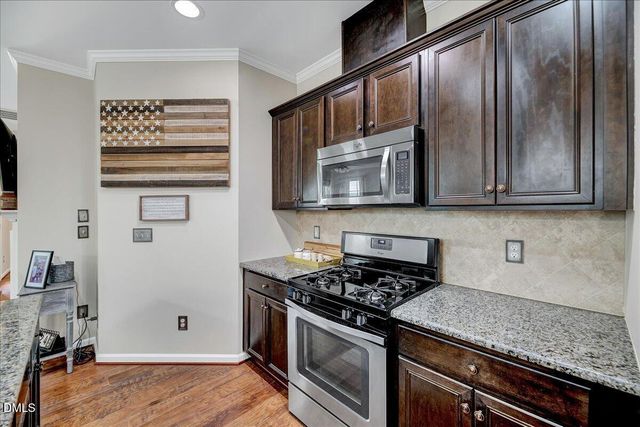 910 Branch Line Lane, Apex, NC 27502