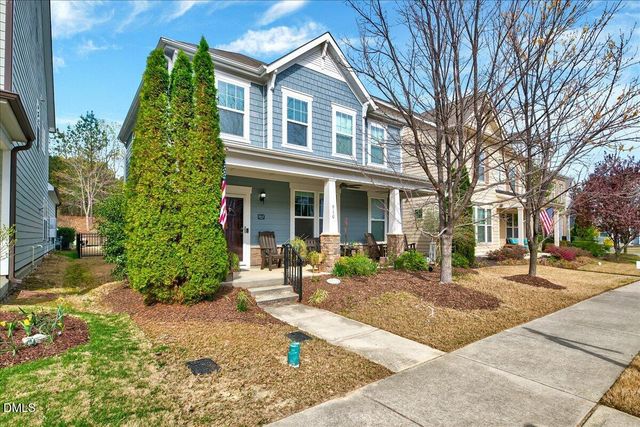 910 Branch Line Lane, Apex, NC 27502