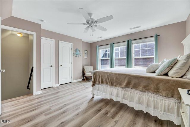 910 Branch Line Lane, Apex, NC 27502