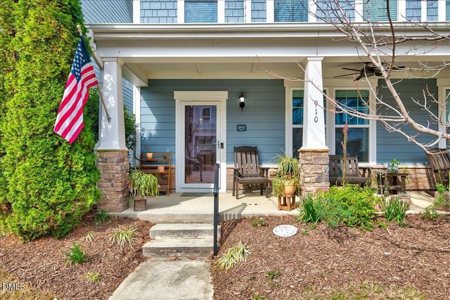 910 Branch Line Lane, Apex, NC 27502