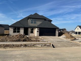 4711 W Triangle Street, Fayetteville, AR 72704