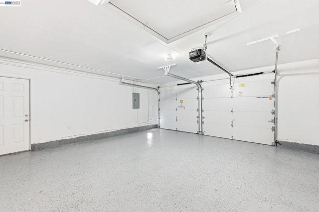 1326 Vining Dr, San Leandro, CA 94579