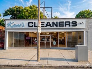1421-1425 Centre St, Boston, MA 02132