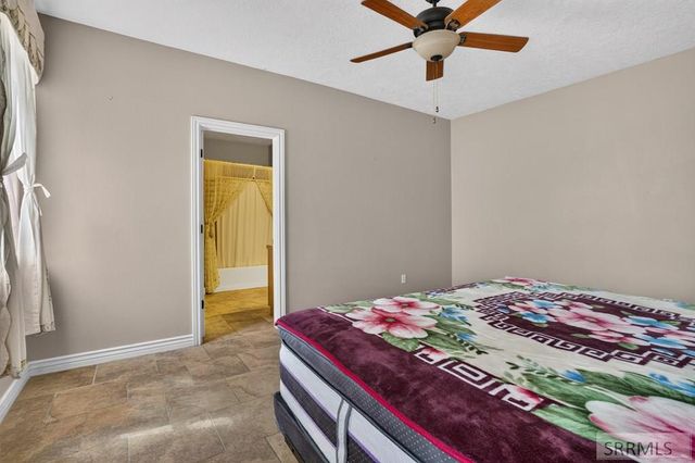4520 Hershey Loop, Chubbuck, ID 83202