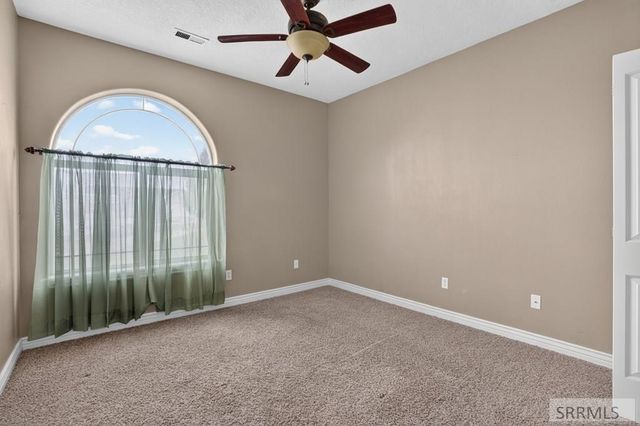 4520 Hershey Loop, Chubbuck, ID 83202
