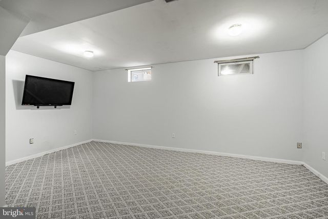 71 ALEXIS DR, Newark, DE 19702