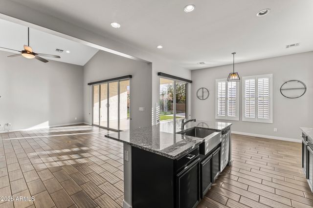 5255 N GINNING Drive, Litchfield Park, AZ 85340