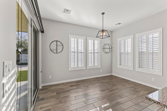 5255 N GINNING Drive, Litchfield Park, AZ 85340