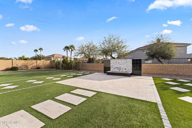 5255 N GINNING Drive, Litchfield Park, AZ 85340