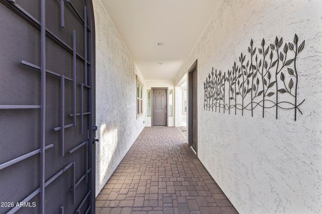 5255 N GINNING Drive, Litchfield Park, AZ 85340