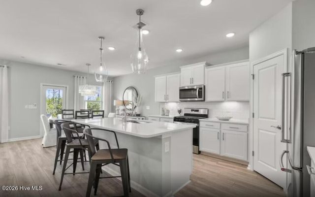 530 Glitter Bay Loop, Shallotte, NC 28470