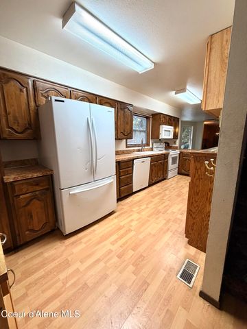 1615 E LOST AVE, Coeur D'alene, ID 83814