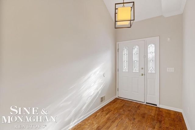 3327 Nell Rose Court, Royal Oak, MI 48073