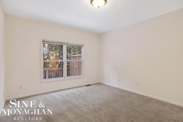 3327 Nell Rose Court, Royal Oak, MI 48073