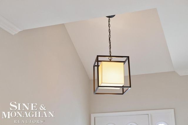 3327 Nell Rose Court, Royal Oak, MI 48073