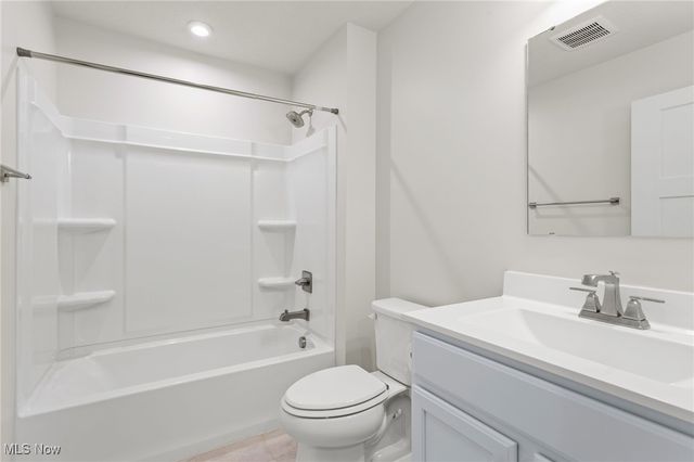 3658 knecht, Norton, OH 44203