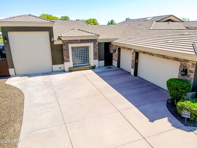 7547 W LIBBY Street, Glendale, AZ 85308