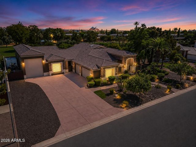 7547 W LIBBY Street, Glendale, AZ 85308
